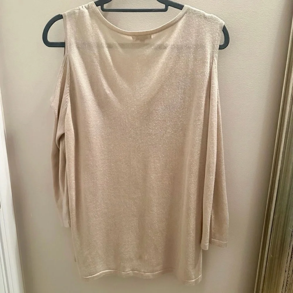Johnny Was Embroidered Cold Shoulder Knot Top. - Picture 3 of 6